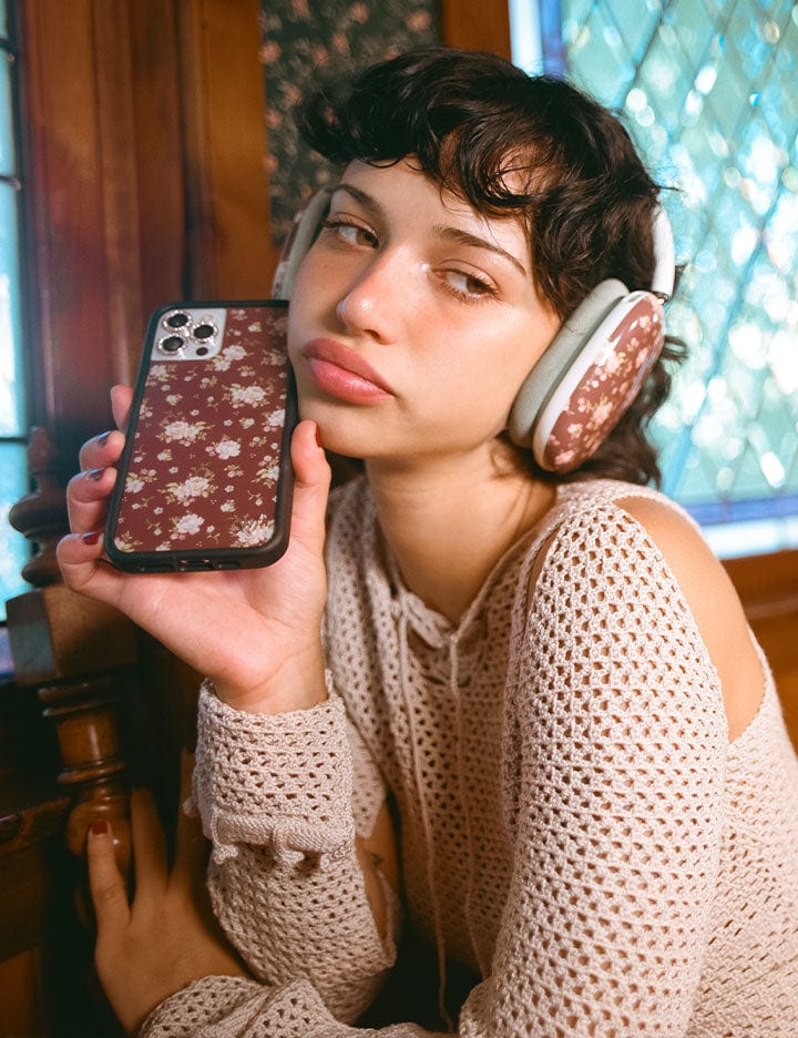 Brown Floral AirPods Pro Gen 2 Case