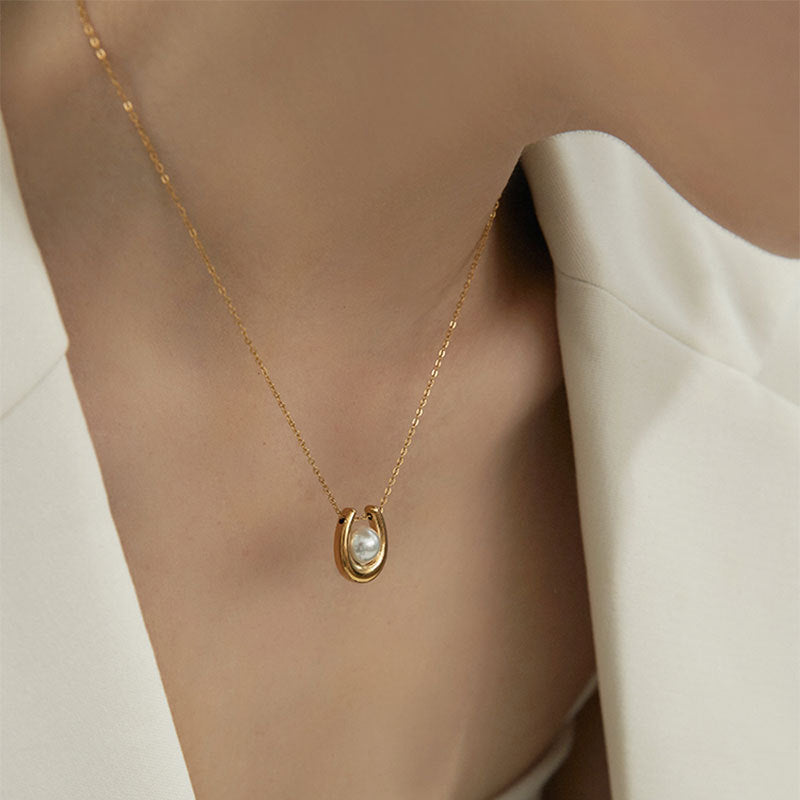 U-shaped Pearl